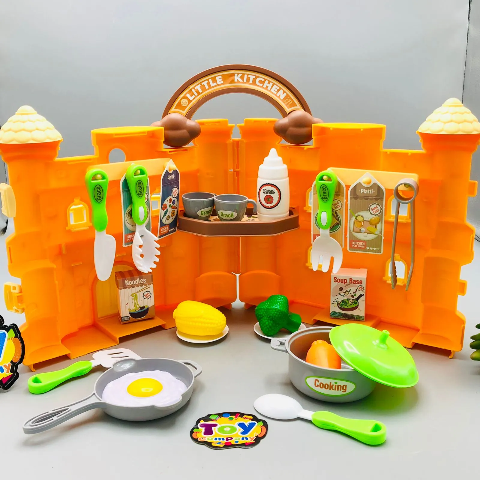 45Pcs Little Castle Kitchen Pretend Play House Set