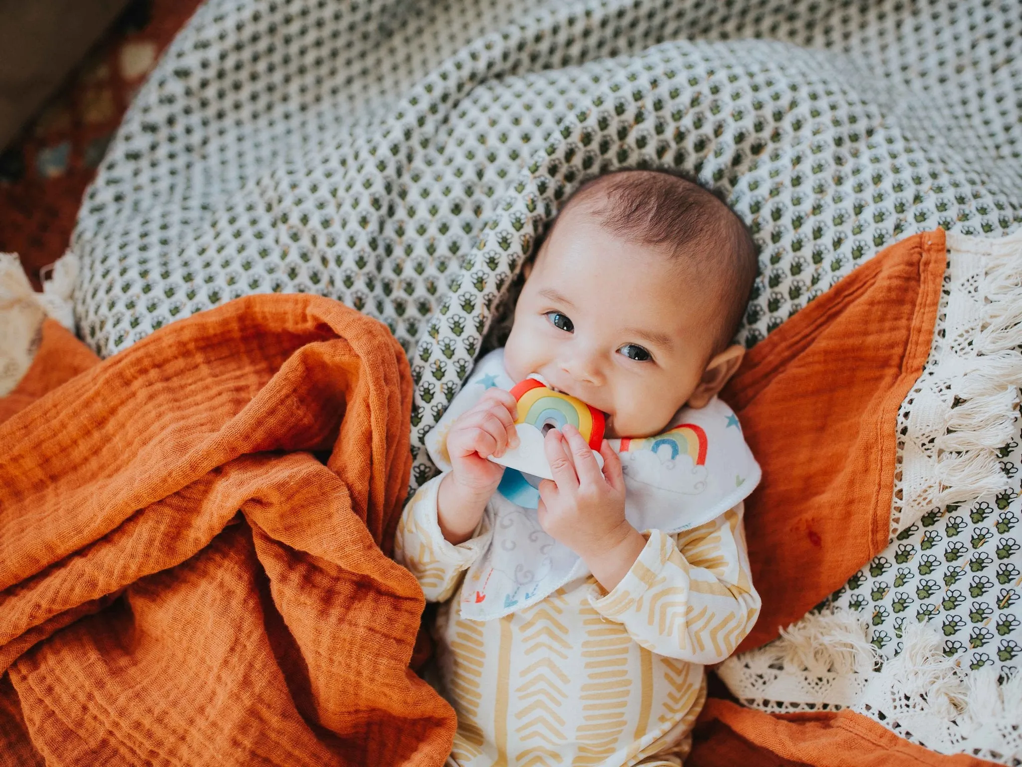 Silli Rainbow Bandana Bib Set with Rainbow Teether & Strap